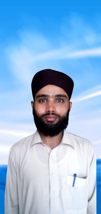 42 Lahore Boys Hostel