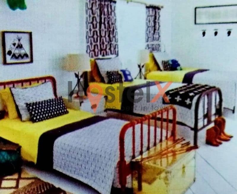 Queen's Palace Girls Hostel