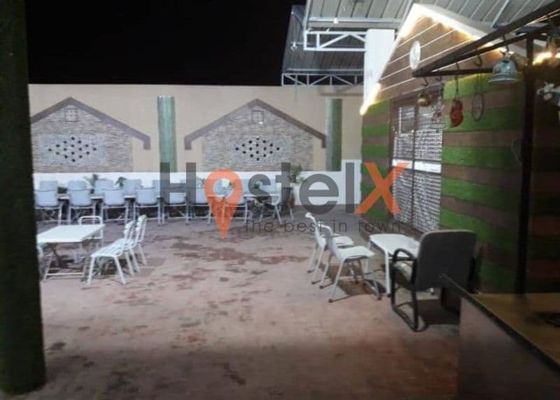 AL MAKKAH GIRLS HOSTEL