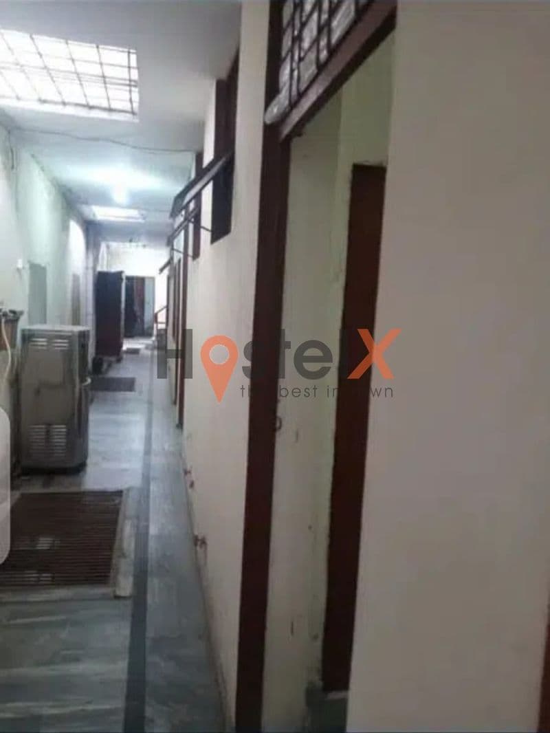 Girls Hostel/The Paradise Group of Hostel( پیراڈائز گروپ آف ہاسٹل) 3