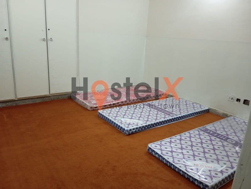 J & W Boys Hostel